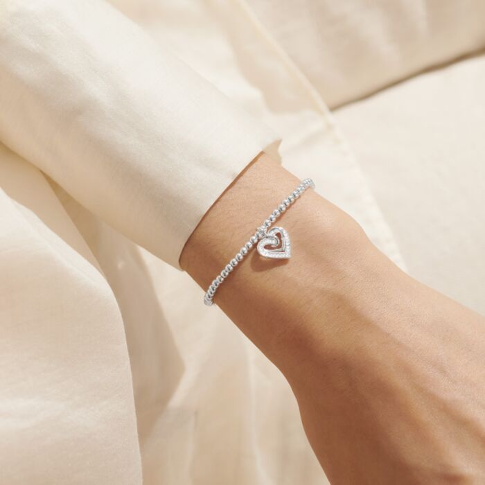 A Little 'Forever Thankful You’re My Friend' Bracelet in Silver Plating