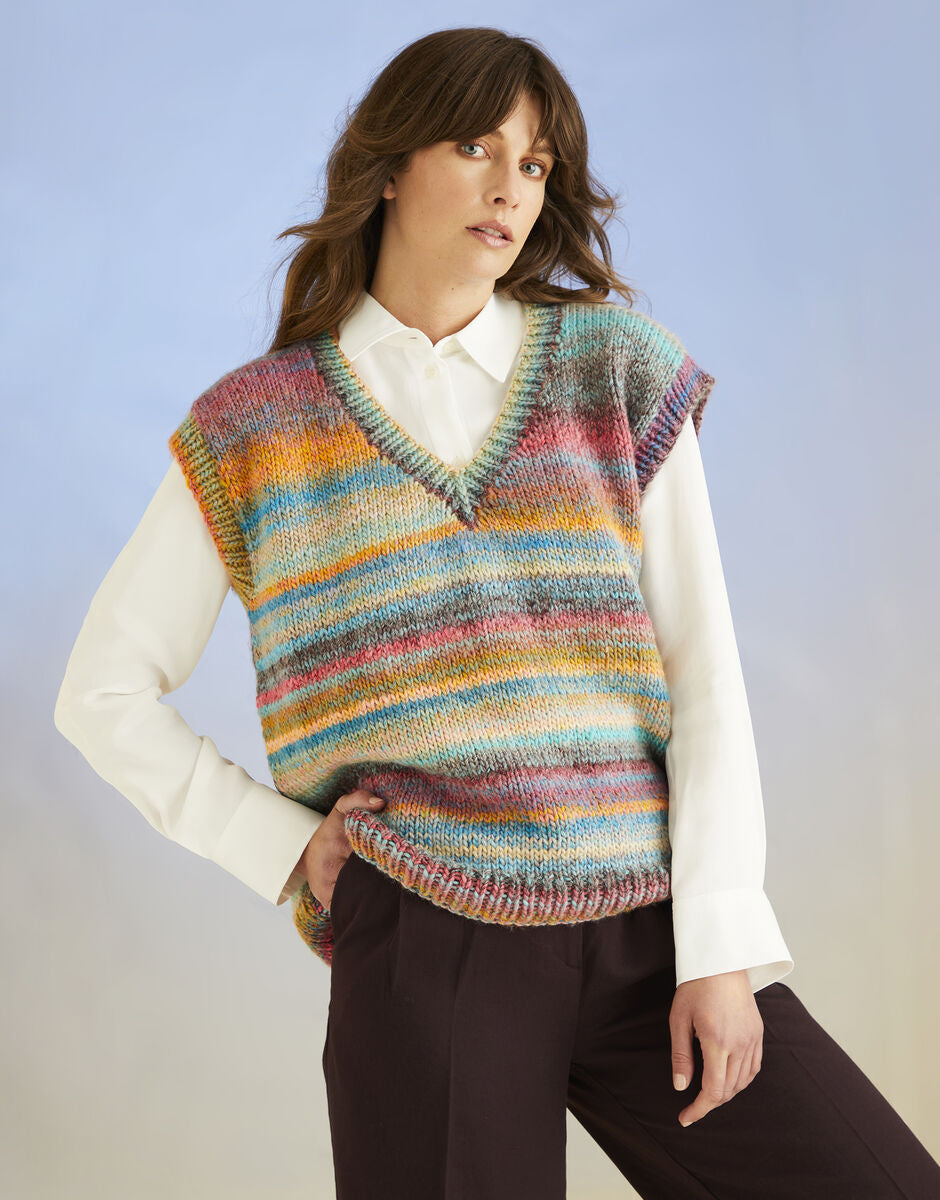 Pattern - Ocean Treasure Tank in Sirdar Jewelspun Chunky 10700