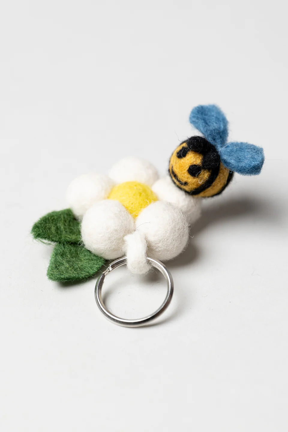 HEDGEROW SOCKS AND BUMBLE BEE KEYRING GIFTBOX