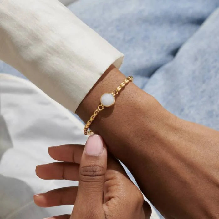 Serenity Stones | White Jade Bracelet | Gold Plated | Joma Jewellery