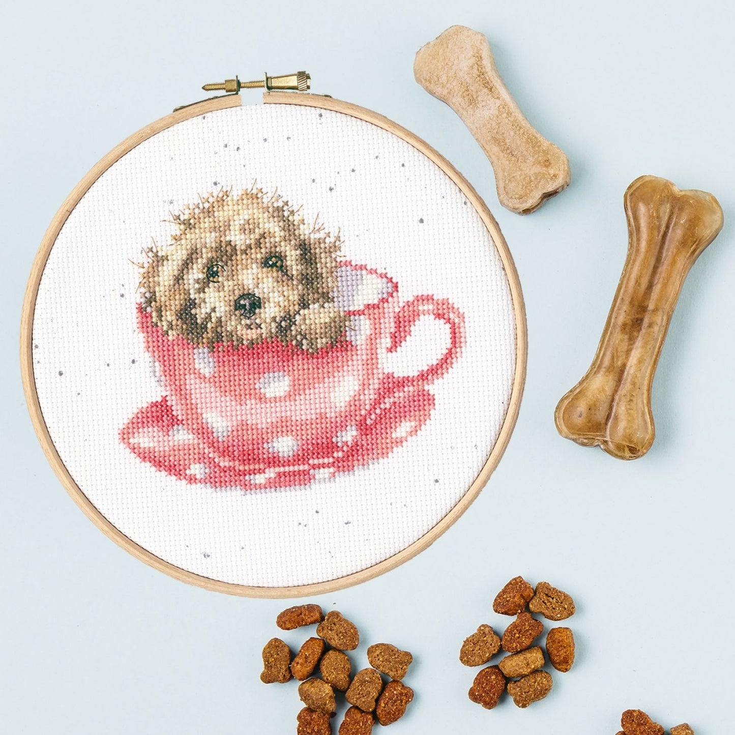 Hannah Dale ‘Teacup Pup’