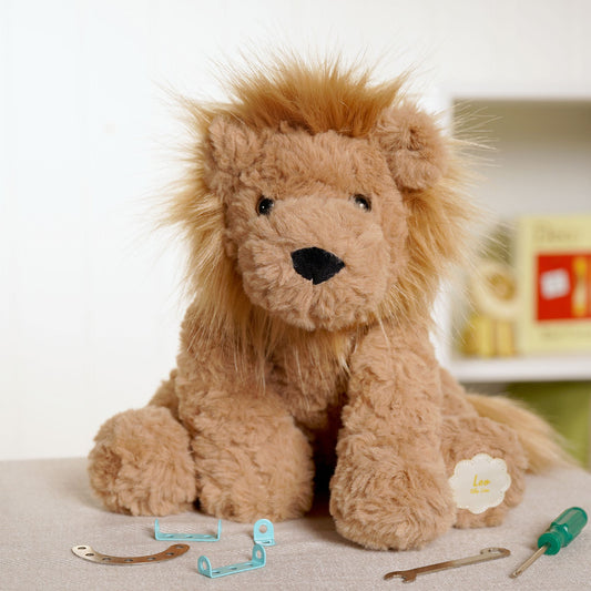 Leo the Lion Plush (Sitting 23cm)