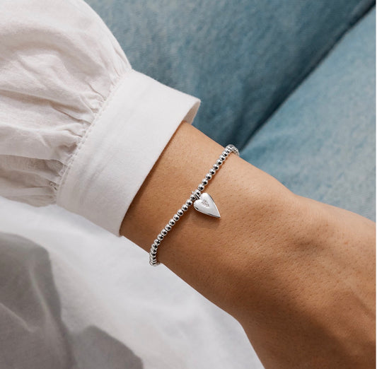 Joma Jewellery A Little ‘Merry Christmas Wonderful Mam’ Bracelet
