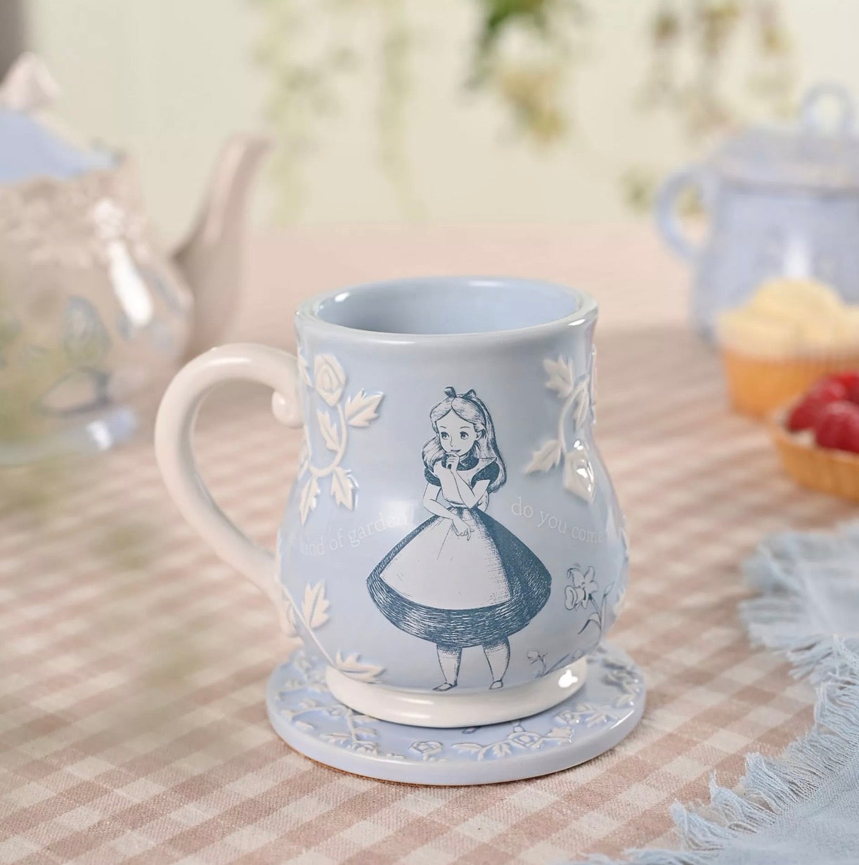 Disney Alice In Wonderland Alice Ceramic Mug