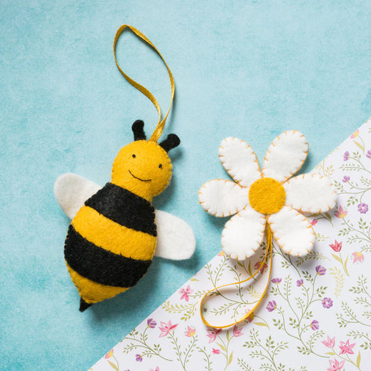 Bee and Flower Felt Craft Mini Kit