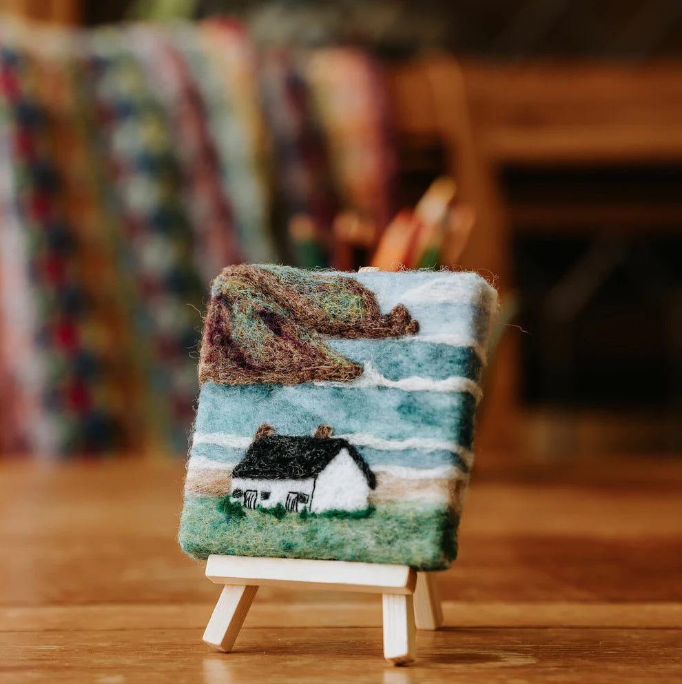 Mini Masterpiece Needle Felting Kit - Seashore Bothy Cottage