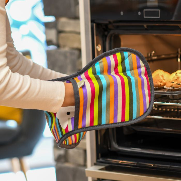 Peep Stripe Oven Glove