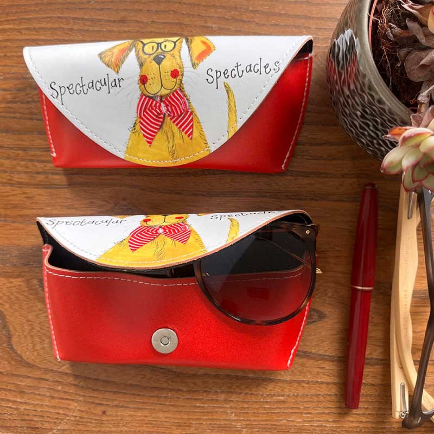 Spectacular Spectacles Dog Case