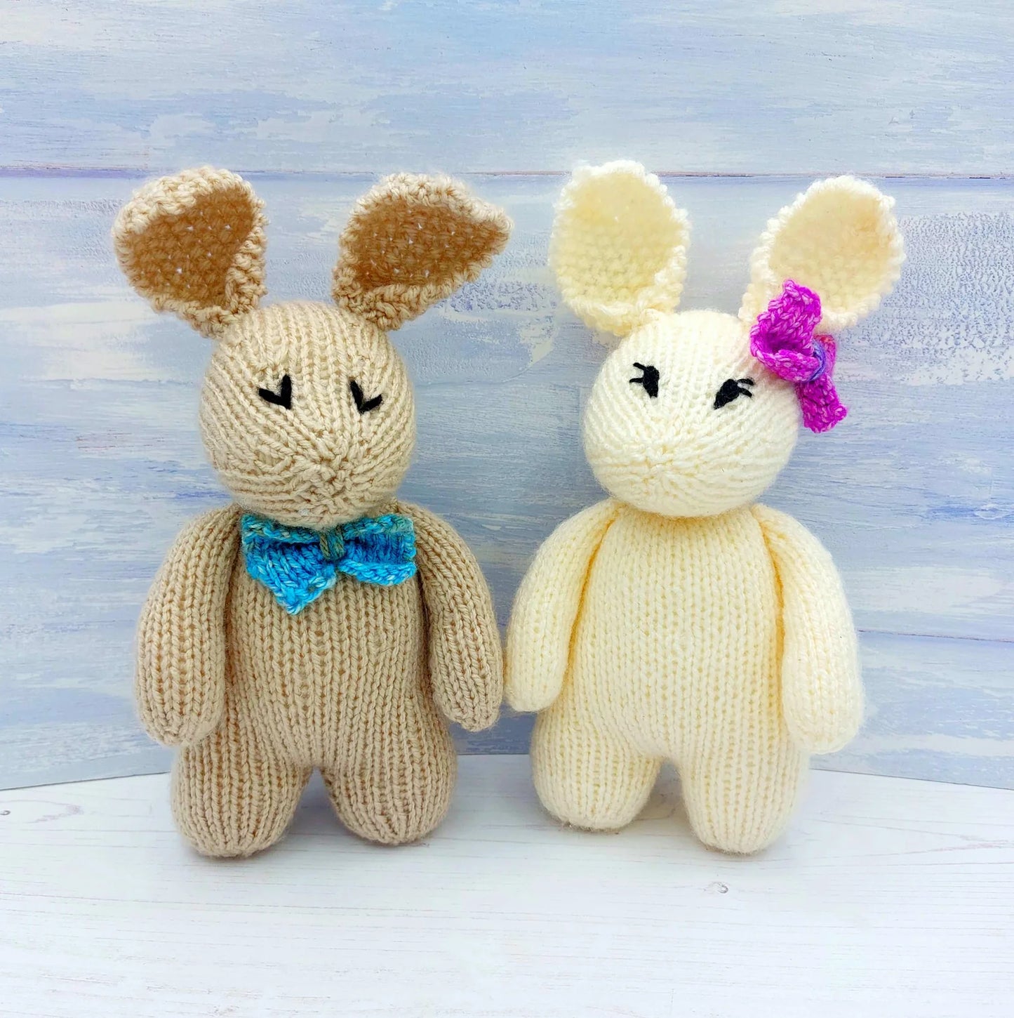 Pattern - Knitted Arthur & Betsy Bunnies