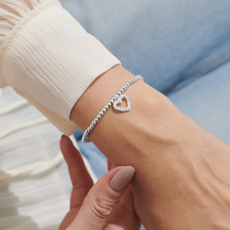 A Little 'Happy Birthday Sister' Bracelet In Silver Plating