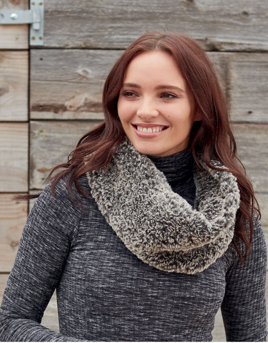 Pattern - Clothing Accessories by Sirdar 8206